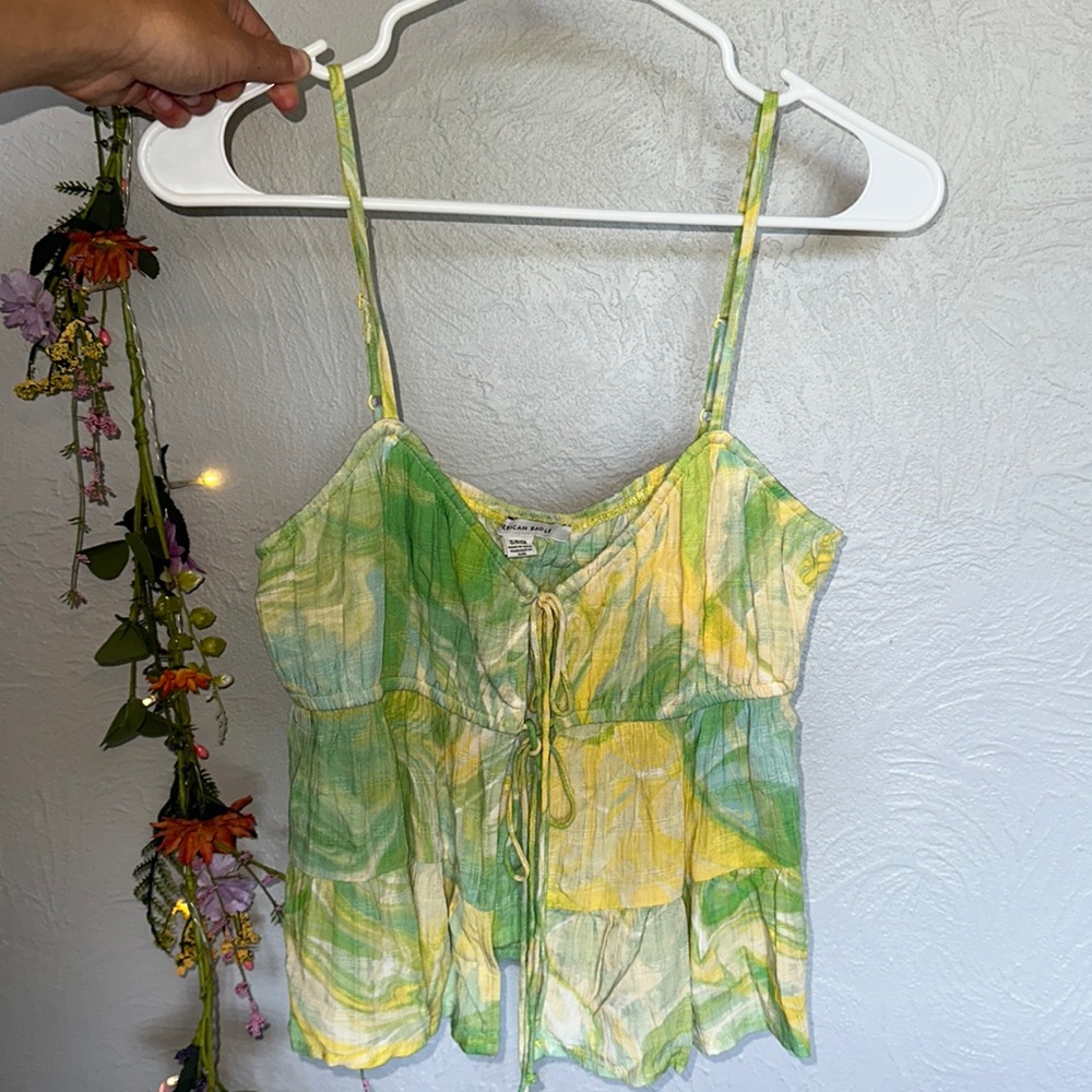 American eagle Green and yellow tie front flowy tank top